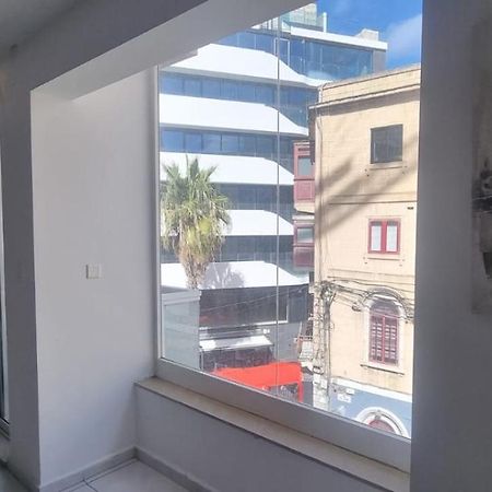 Metrostays Apartament Paceville St Julian San Giuliano Esterno foto